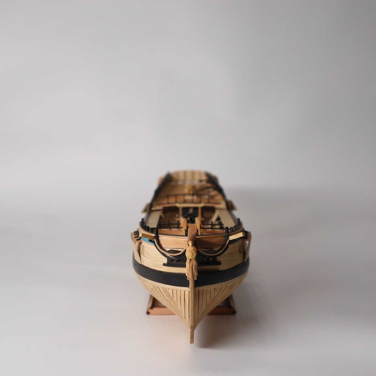 Velero de simulación de empres - Model Kit Yacht reseña y precio